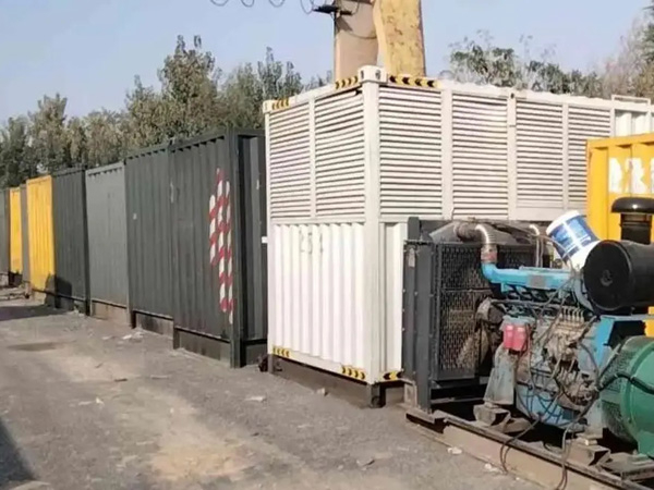 洞口200KW柴油发电机机组每小时油耗是多少？