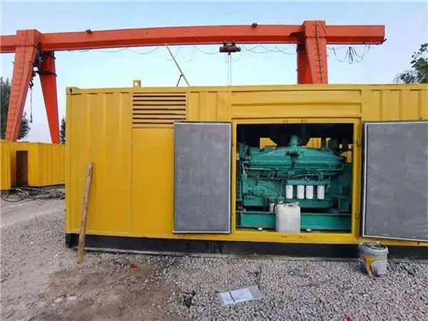 洞口冬季低温环境下,500KW发电机组应该选择什么类型的启动电瓶?